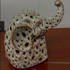 Vintage pier 1 ceramic elephant figurine trunks up good luck book ends